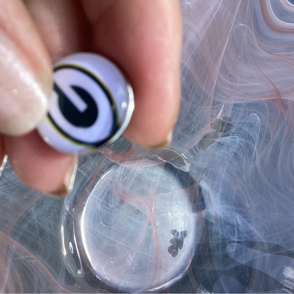 Green Bay packer snap charm - Picture 3 of 5